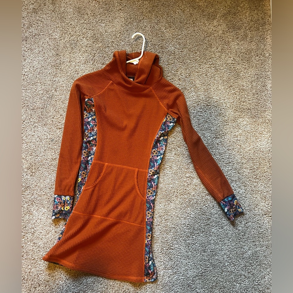 Youer fleece dress size XS